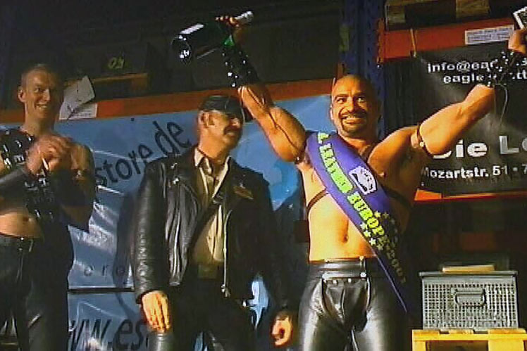 MR. LEATHER EUROPE 2001 - Il vincitore [Factory - Stuttgart - 6 ottobre 2001]