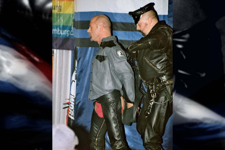 MR. LEATHER EUROPE 2003 - La performance [Hamburg - 3-5 ottobre 2003]