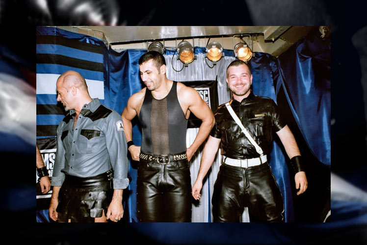 MR. LEATHER EUROPE 2003 - Prima della premiazione [Hamburg - 3-5 ottobre 2003]